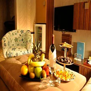 Orty Airport Hotel Izmir 4*,